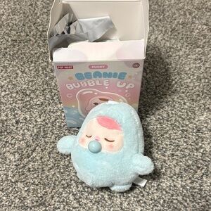 Opened but unused Pucky Beanie Bubble Up Plush Toy - Sleepy